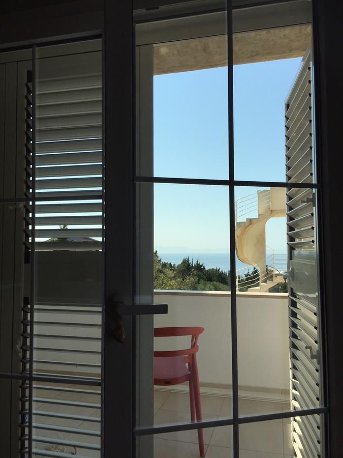 Drimades Blue Rooms Dhermi Exterior photo